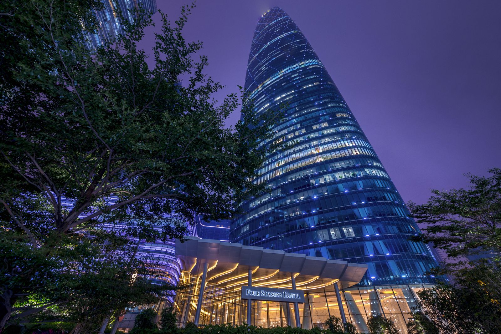  Four  Seasons  Hotel Guangzhou  Sky High Luxury